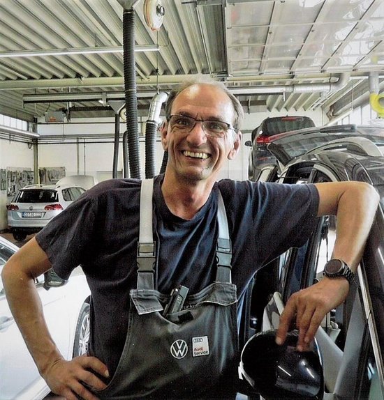 Portrait von Michael Bruckner.